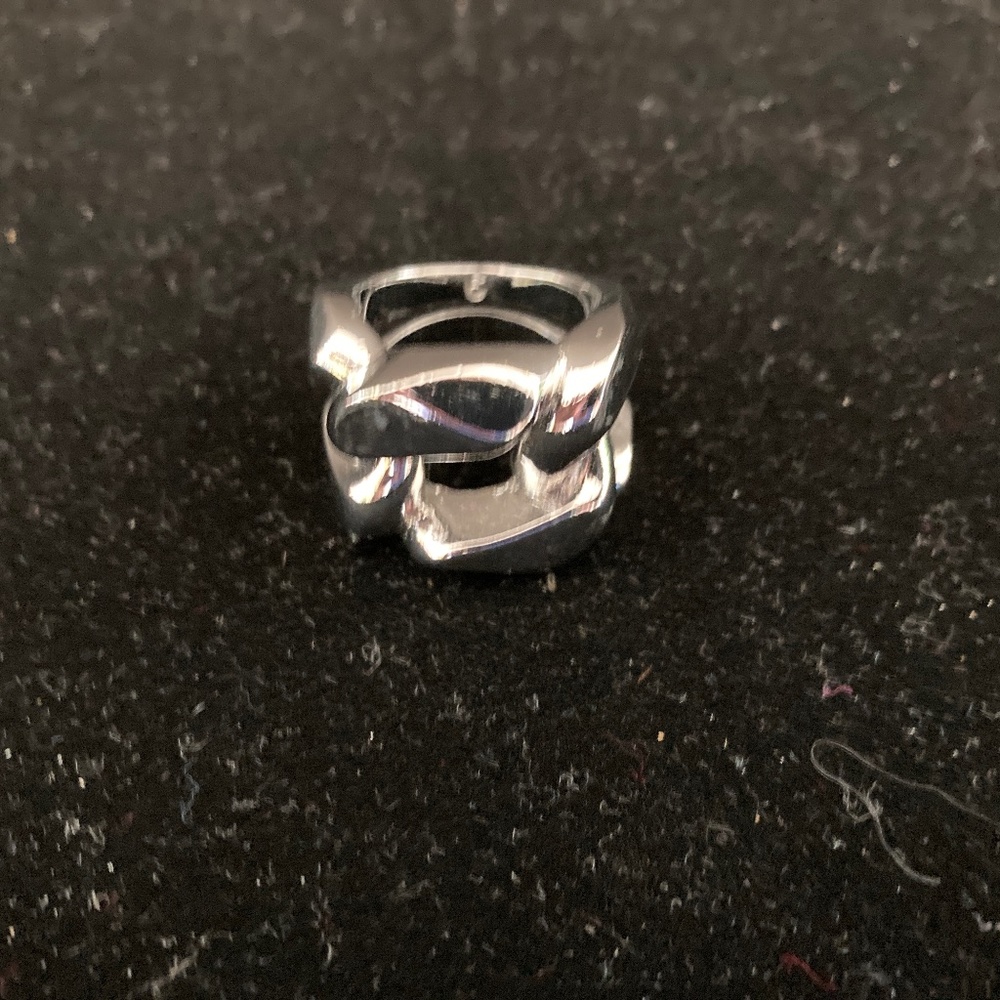 Michael Kors Chain Link Ring/Silver/Size 6/MKJ1150/From Fall 2011 Collection
